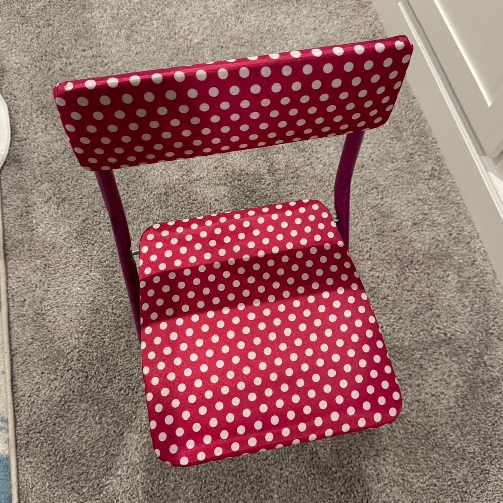 Polka Dot Kids Folding Chair made in Russia - Picture 2 of 4